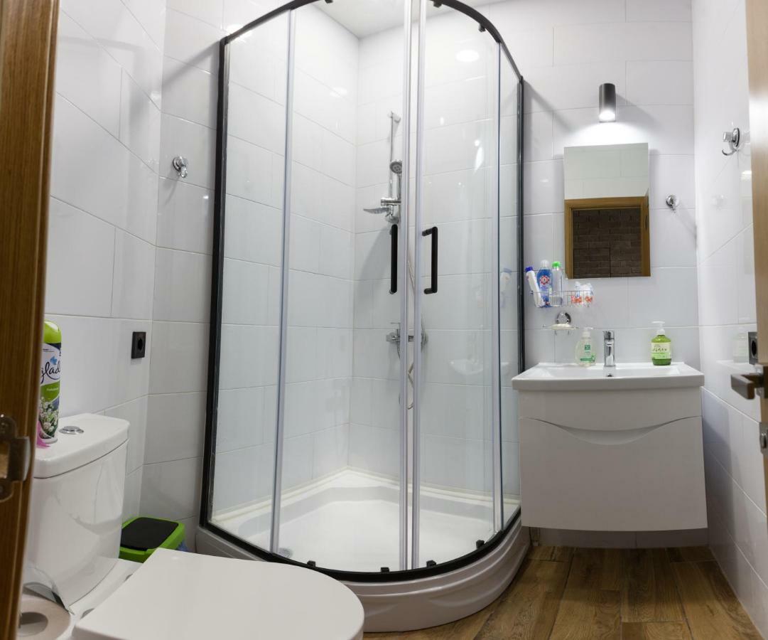 Nap & Rest Hostel Киев Екстериор снимка