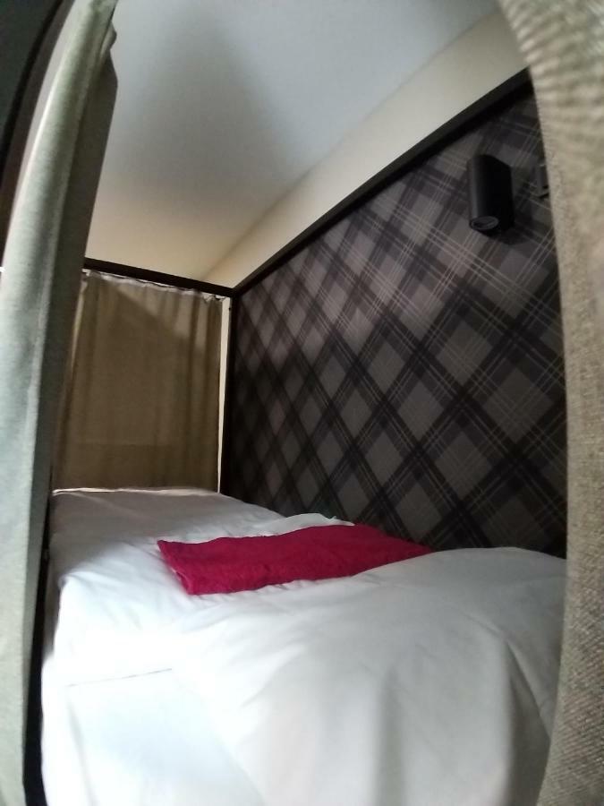 Nap & Rest Hostel Киев Екстериор снимка
